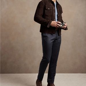 • Banana Republic Dress Pants • Navy Standard Fit •